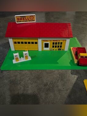 Tonka Deluxe Builders Playset Shell Gas Station Parking Garage Carwash  W BOX